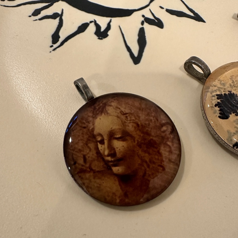 Vintage Style Brown Pendant